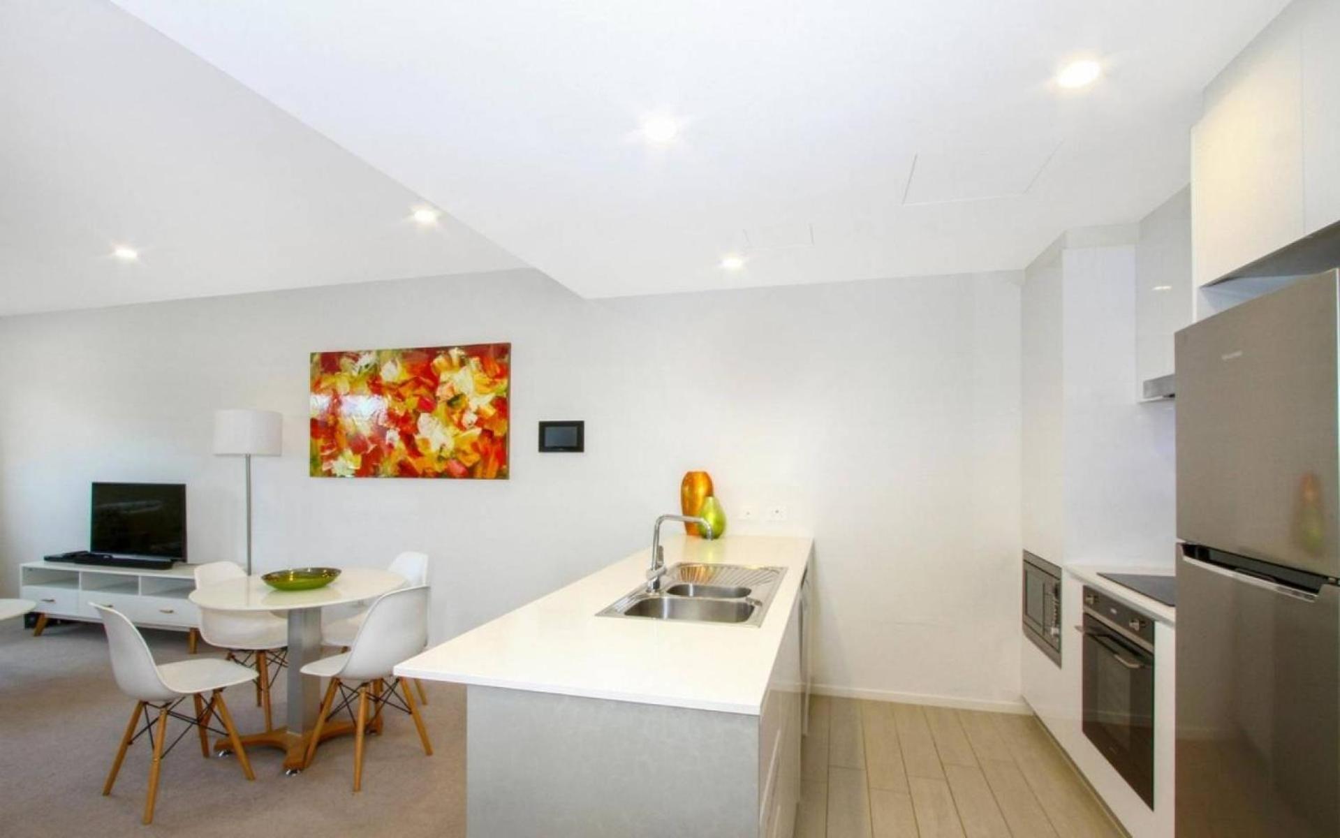 Iq Smart Apartments 704 Braddon Act Canberra Buitenkant foto