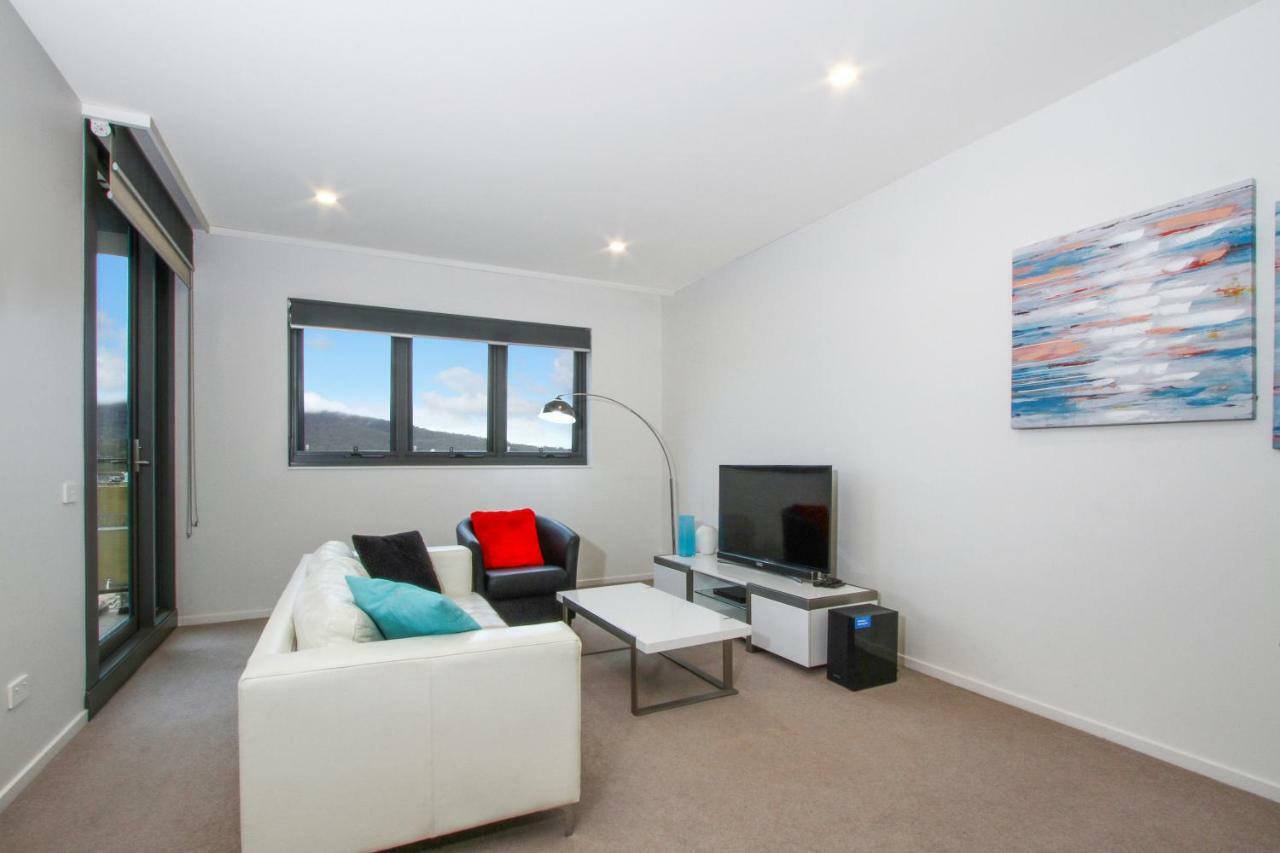 Iq Smart Apartments 704 Braddon Act Canberra Buitenkant foto